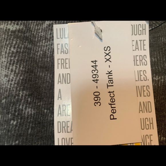 NWT LuLaRoe Perfect Tank - Picture 4 of 6